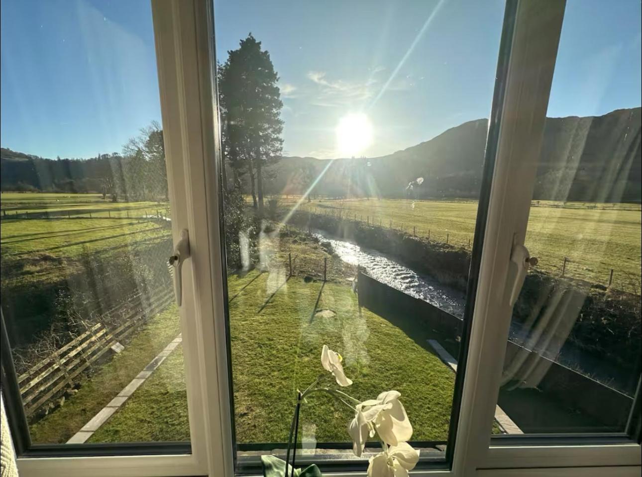 Bridge House Hotel & Silver Howe View Cottage Grasmere Exterior photo